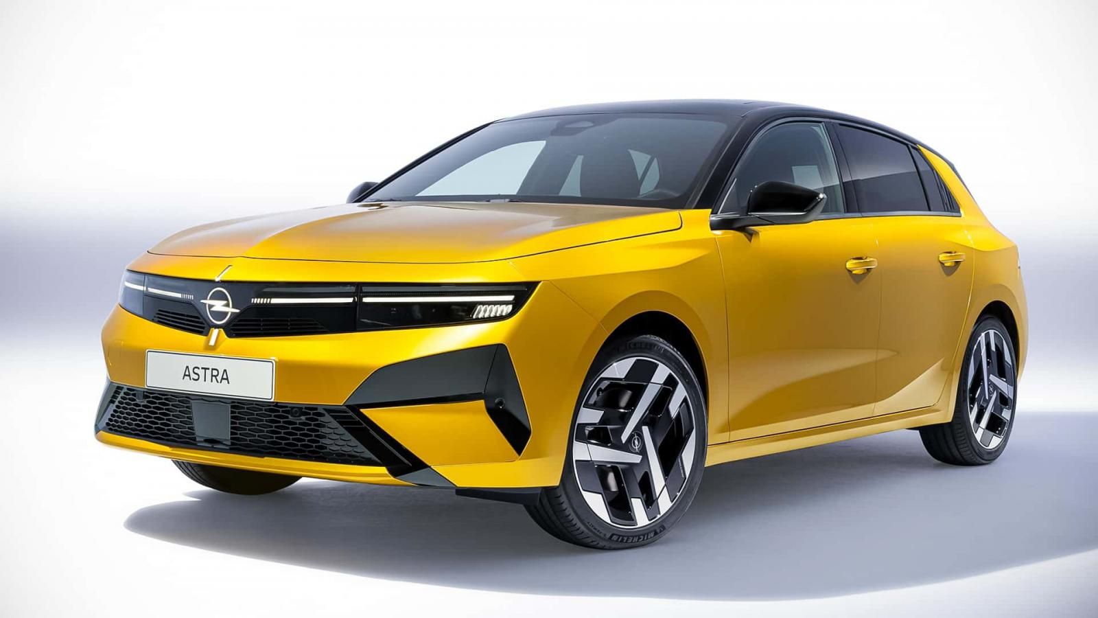 Αυτό είναι το ανανεωμένο Opel Astra